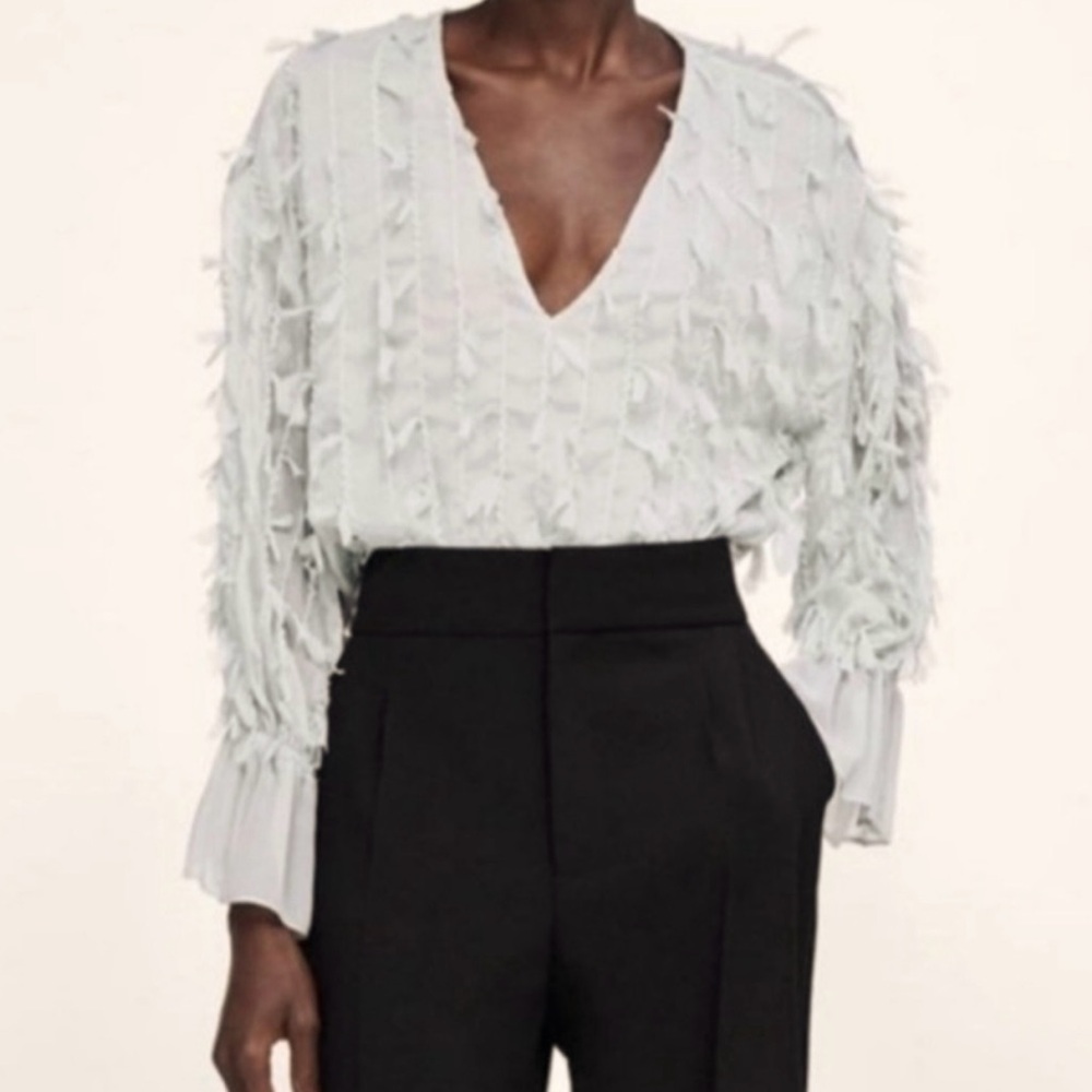 Zara White Ruffled Blouse